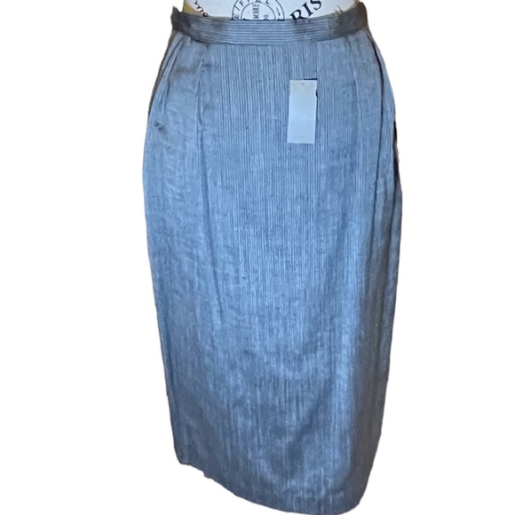 Christian Dior NWT Vintage 1980’s Classic Double Breasted Suit, Women’s Size 8 - Picture 7 of 13